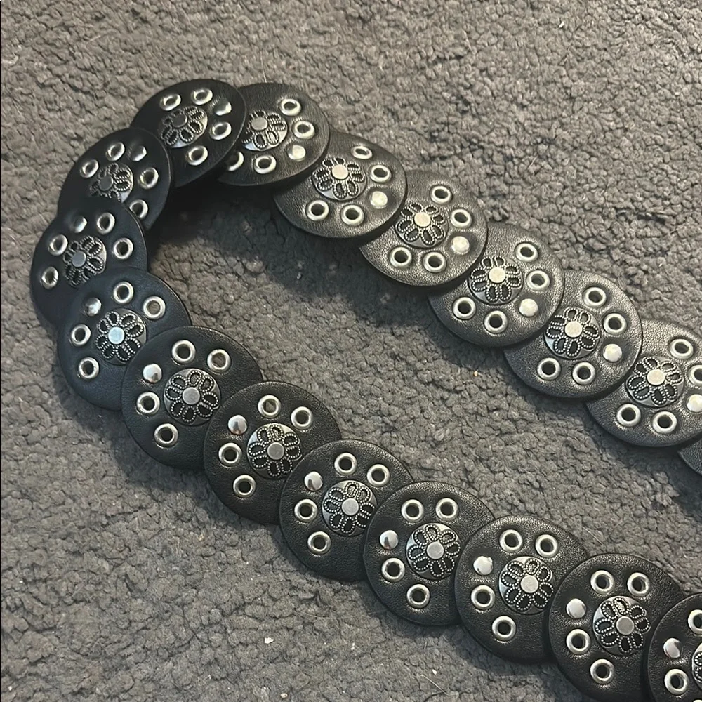 Elegant‎ Black and Silver Women's Necklace